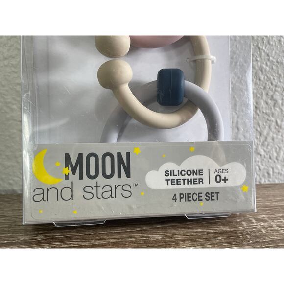 Moon and Stars Silicone Baby Teether Set - 4 Pieces - New in Package - Picture 6 of 8